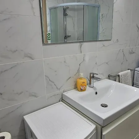 Apartment Alezzi Mamaia Nord Family Deluxe Cu Piscina Exterioara
