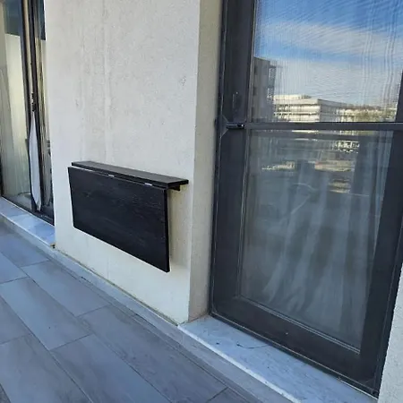 Apartment Alezzi Mamaia Nord Family Deluxe Cu Piscina Exterioara